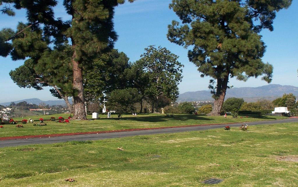 Eternal Hills Memorial Park